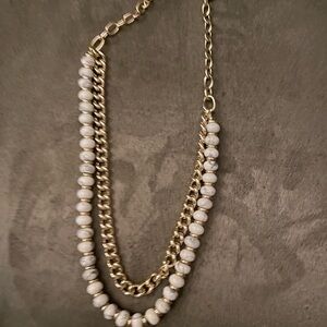 Kendra Scott Rebecca Gold and White Howlite Nevklace